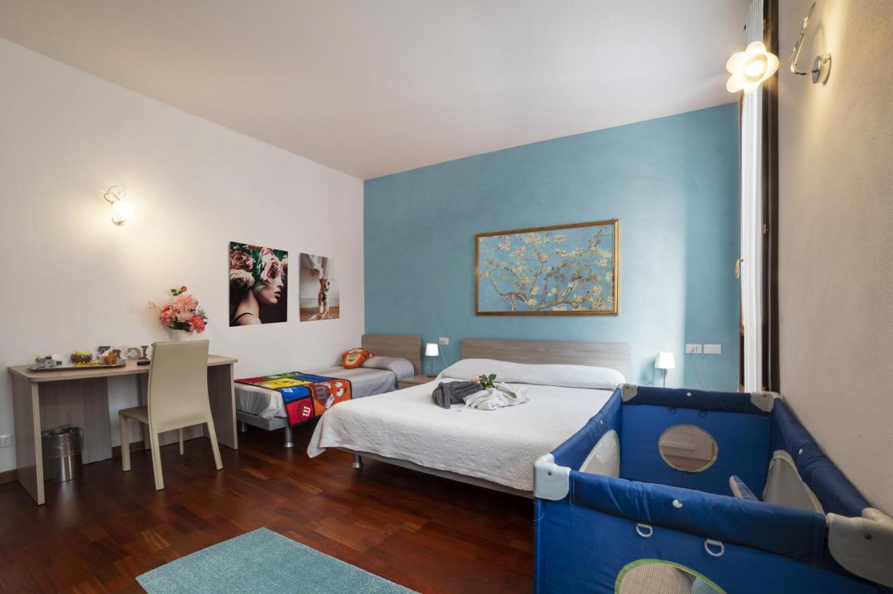 Ca' Degli Specchieri Hotel Venice Exterior photo